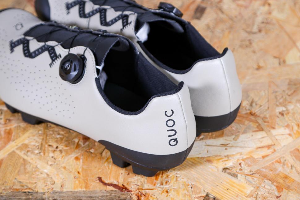 2023 Quoc Escape MTB shoes - heels.jpg