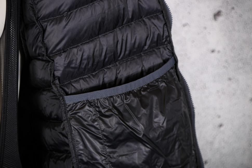 2023 Rapha Men's Explore Down Jacket - inside pocket.jpg