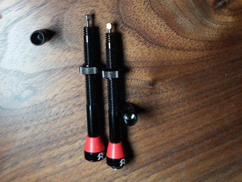 2023 Reserve Fillmore Valves, close up of threads 2.JPG