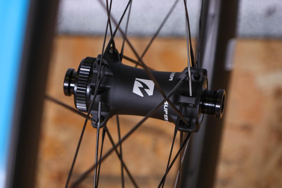 2023 Reynolds Blacklabel 60 Expert DB wheelset - front hub.jpg