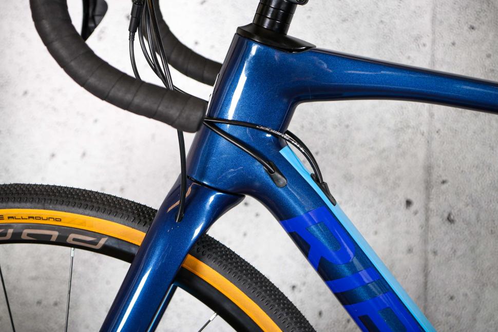 2023 Ribble CGR SL - Sport - cable routing 1.jpg