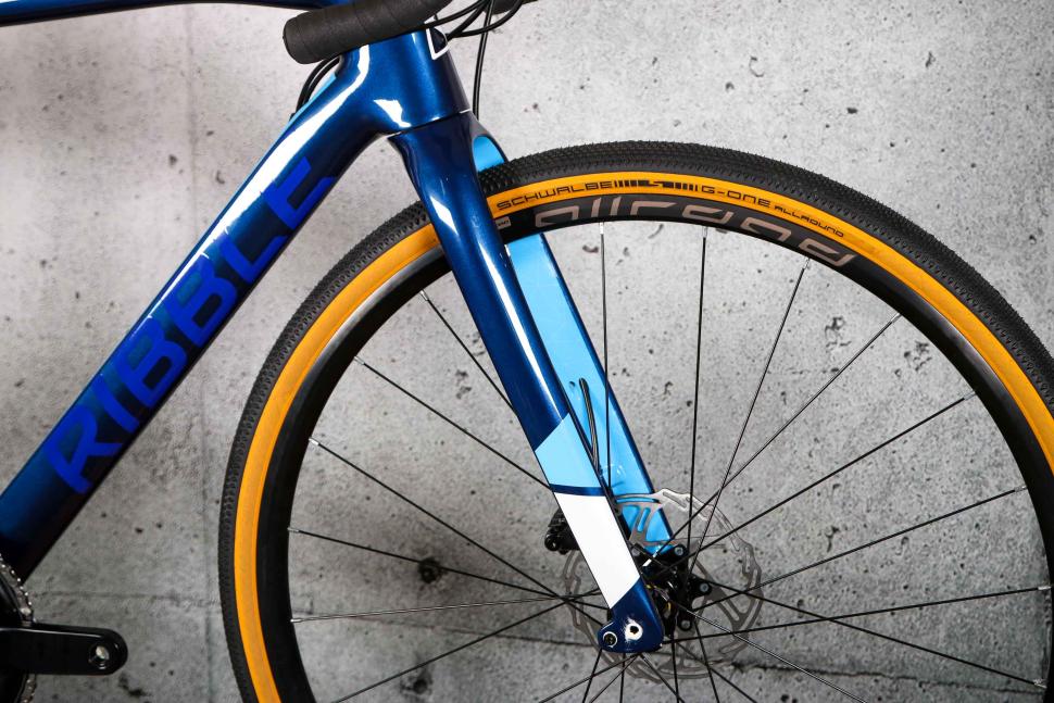 2023 Ribble CGR SL - Sport - fork.jpg
