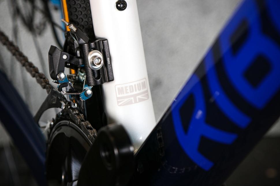 2023 Ribble CGR SL - Sport - frame size.jpg