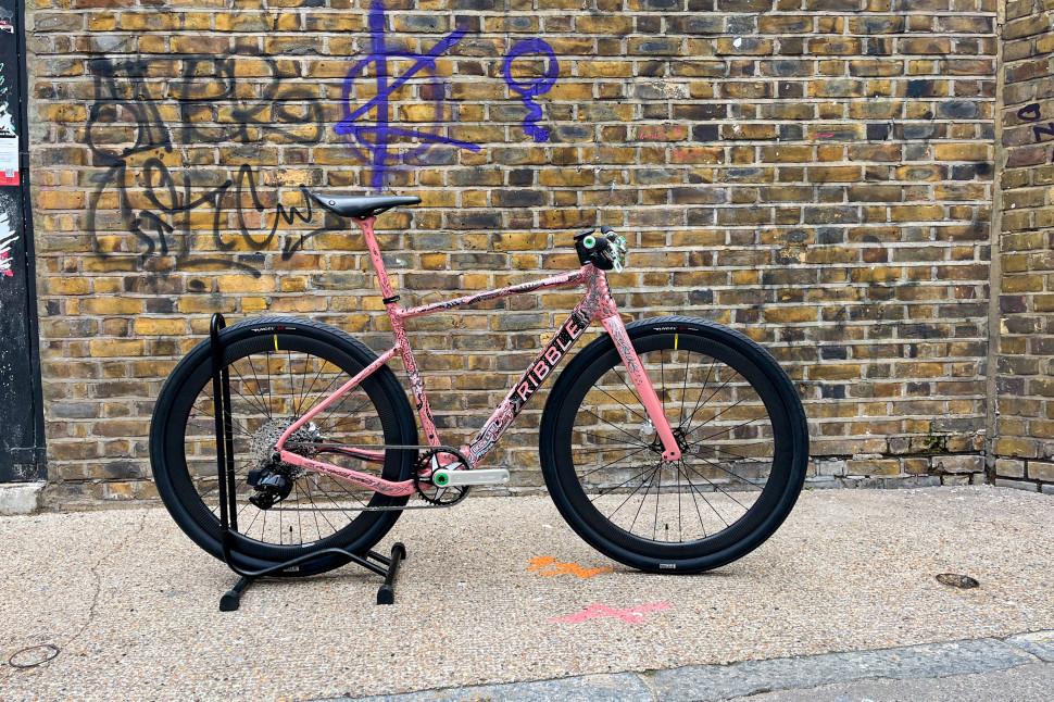 2023 Ribble x Vic Lee urban e-bike