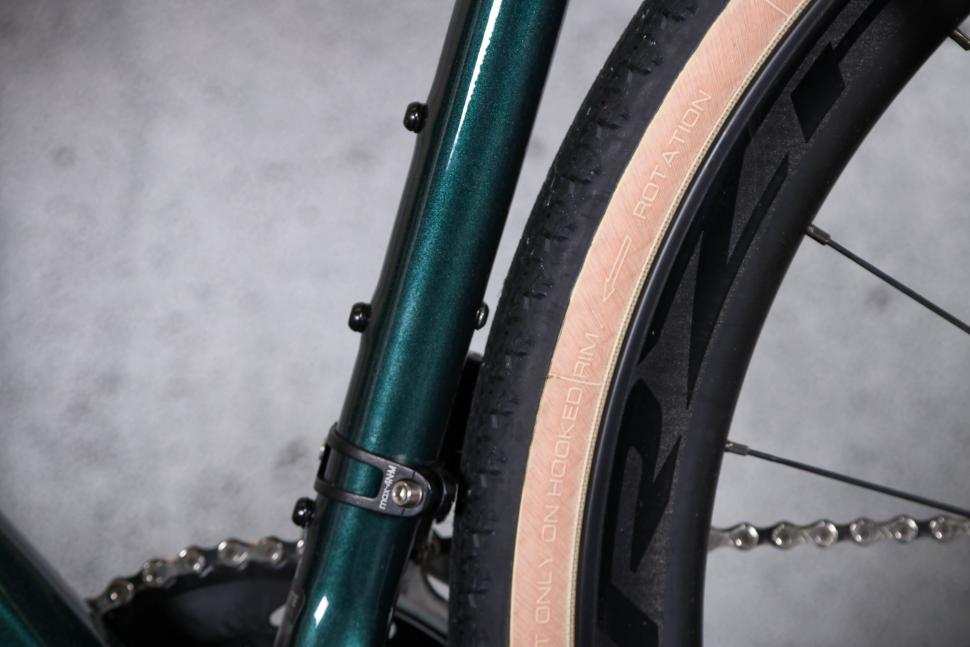 2023 Ridley Grifn - seat tube clearance.jpg
