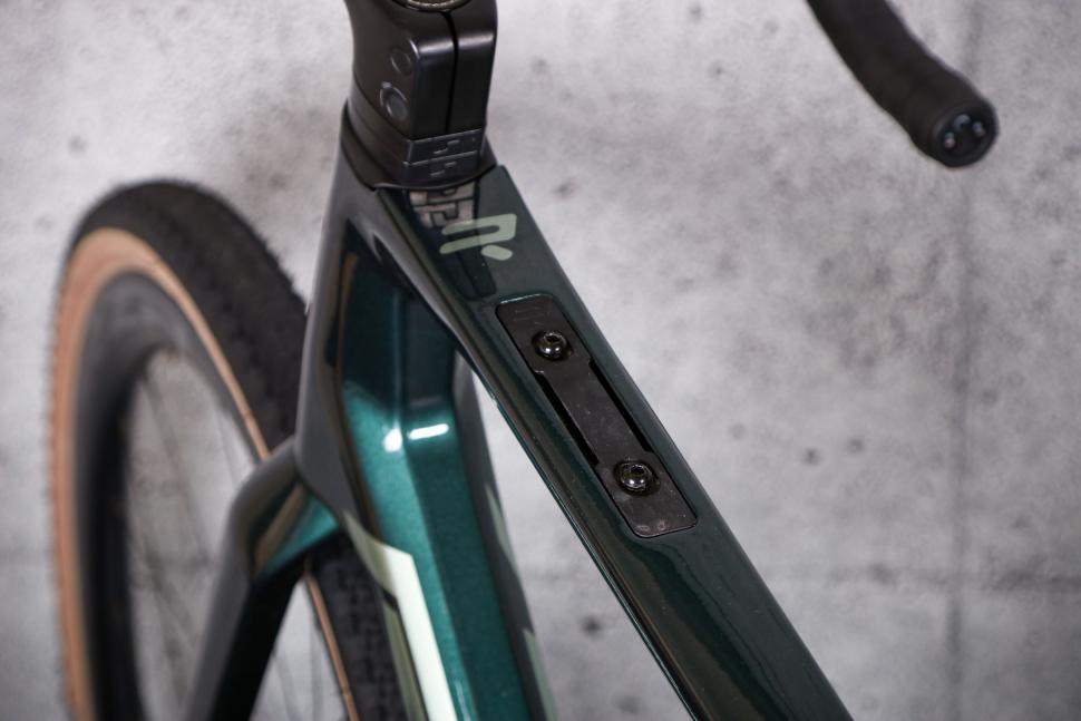 2023 Ridley Grifn - top tube detail.jpg