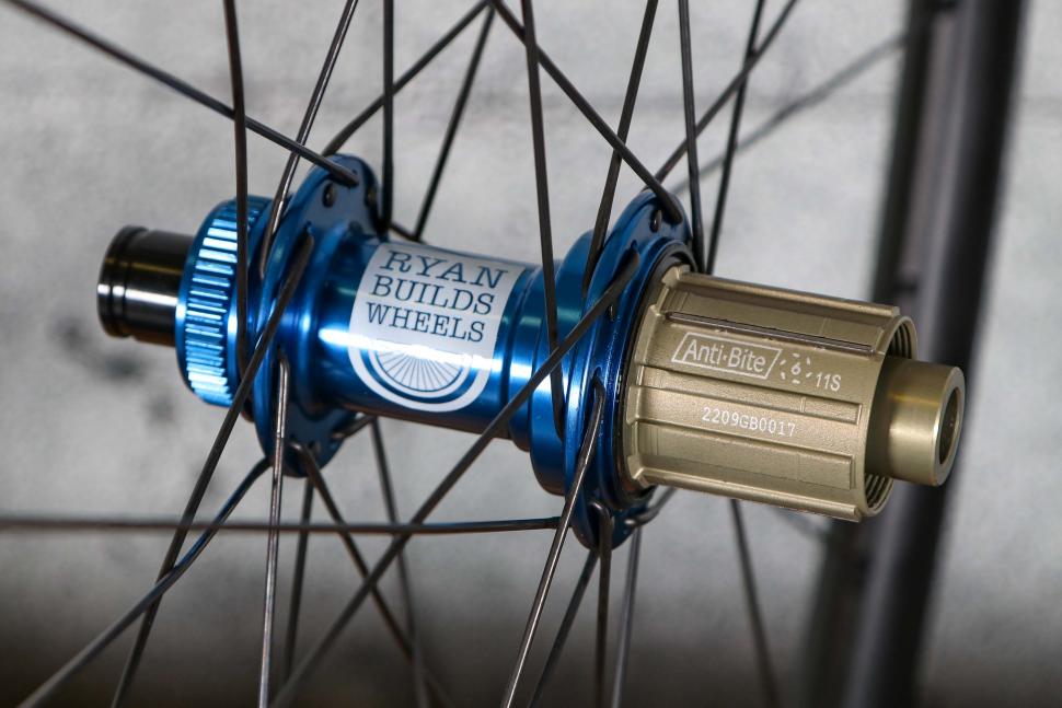 2023 Ryan Builds Wheels Club Gravel Disk Brake Wheelset - rear hub 2.jpg