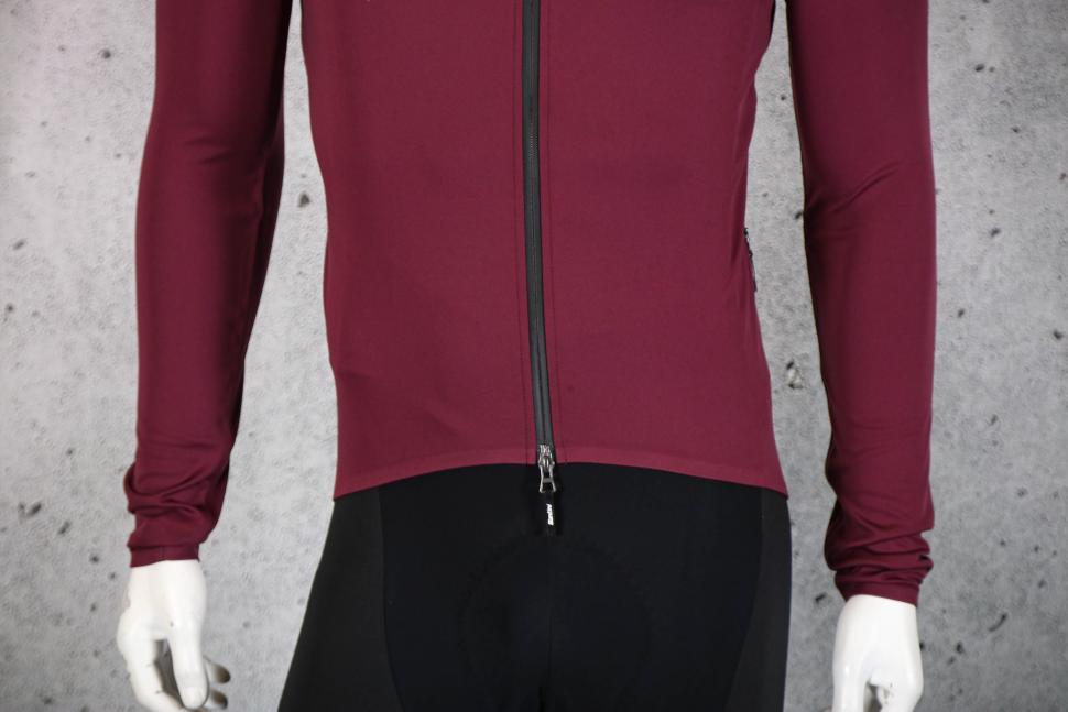 2023 Santini Adapt Multi - Jacket - hem.jpg