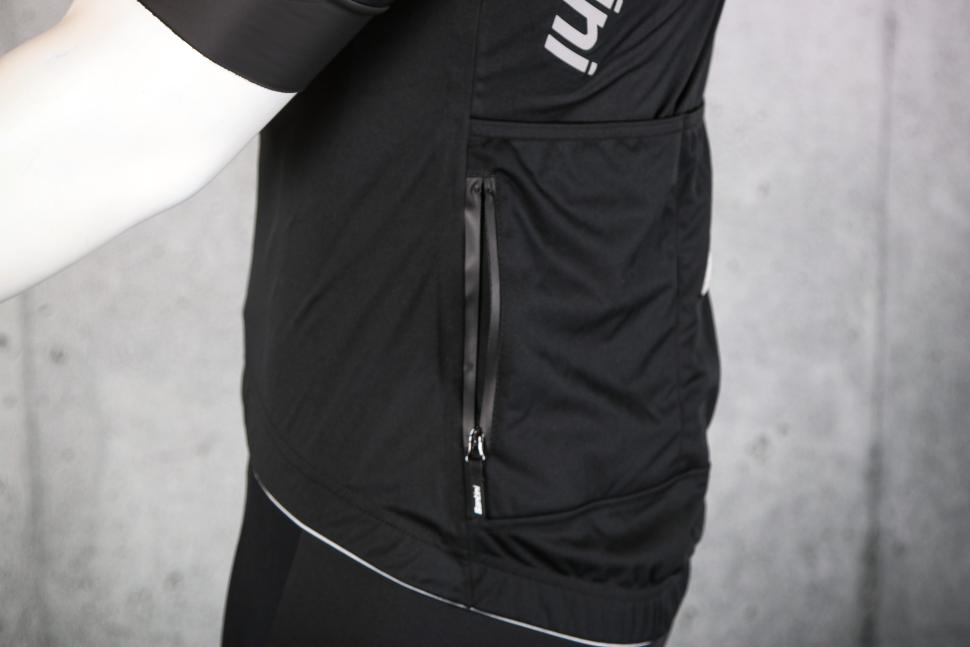 2023 Santini Adapt Shell - Short Sleeve Jacket - zipped pocket.jpg