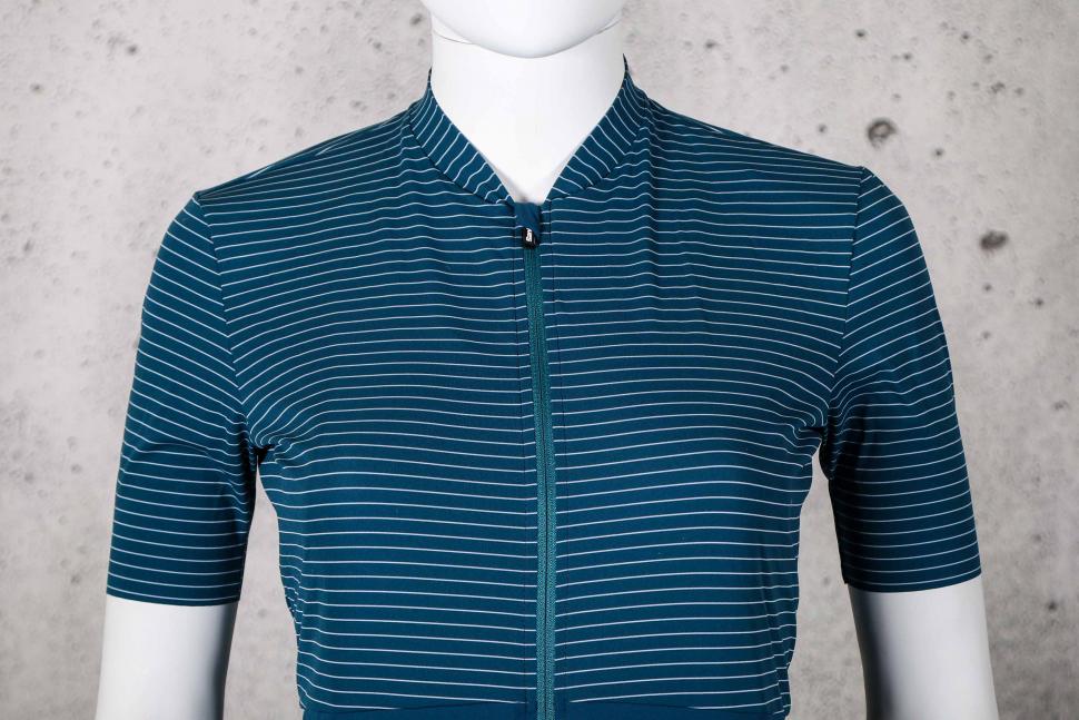 2023 Santini Colore Riga Women's Jersey - chest.jpg