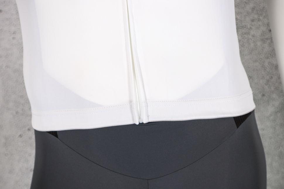 2023 Santini Mirage jersey - hem.jpg