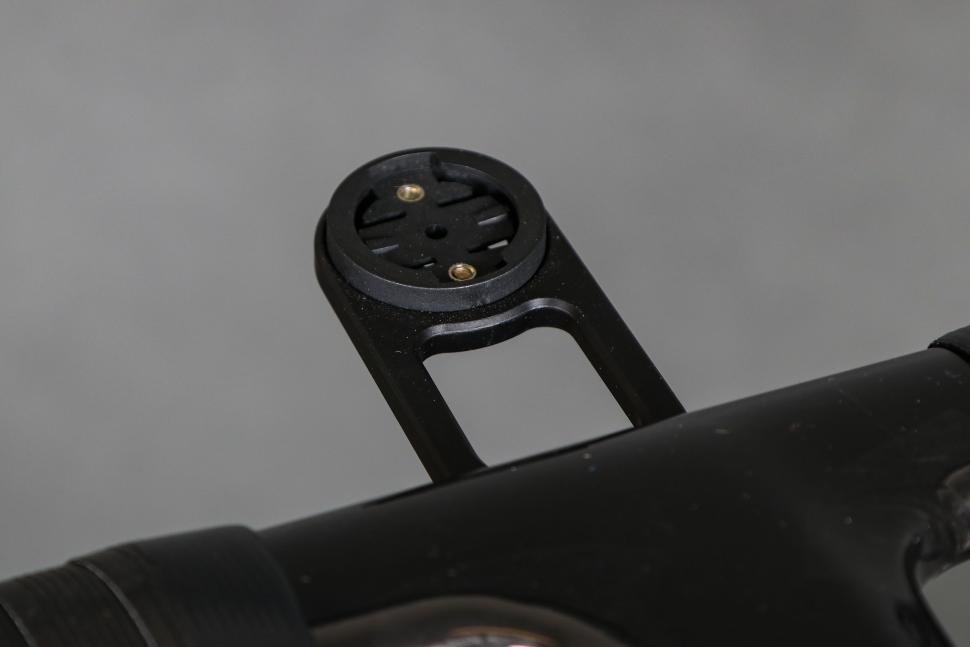2023 Sarto Raso Super Record Wireless - computer mount.jpg