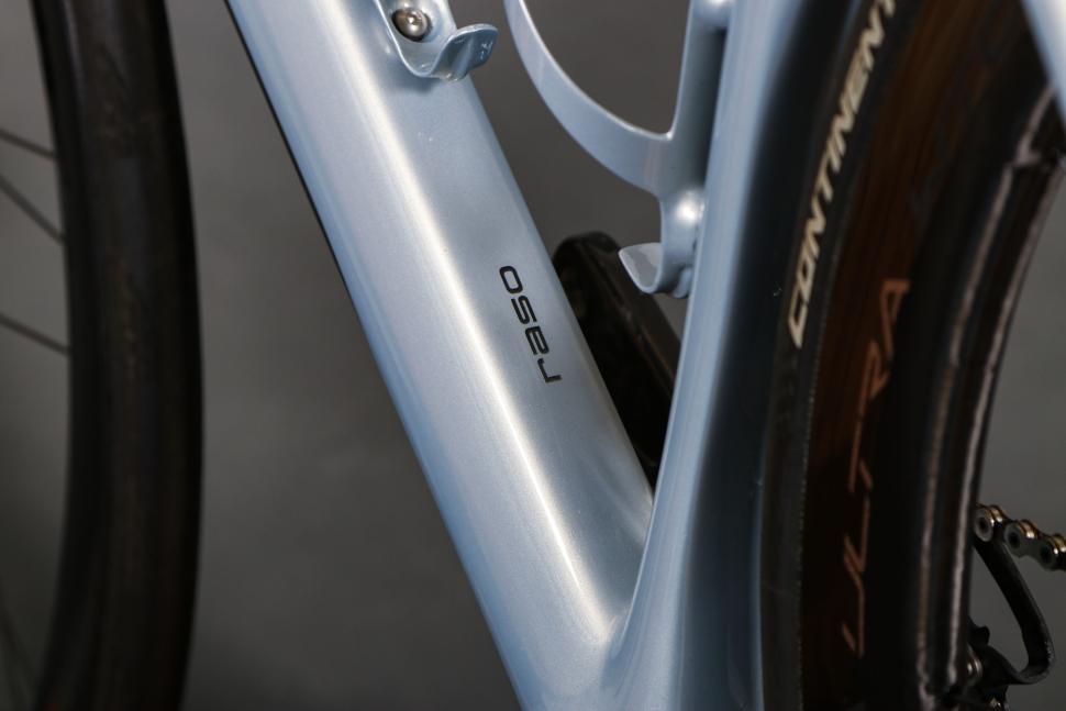 2023 Sarto Raso Super Record Wireless - down tube detail.jpg
