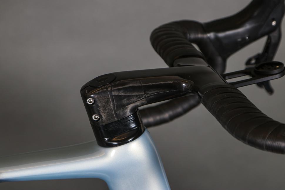 2023 Sarto Raso Super Record Wireless - stem 2.jpg