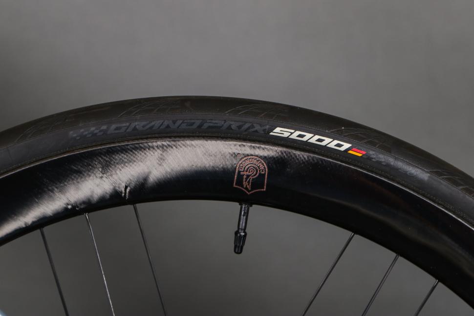 2023 Sarto Raso Super Record Wireless - tyre.jpg