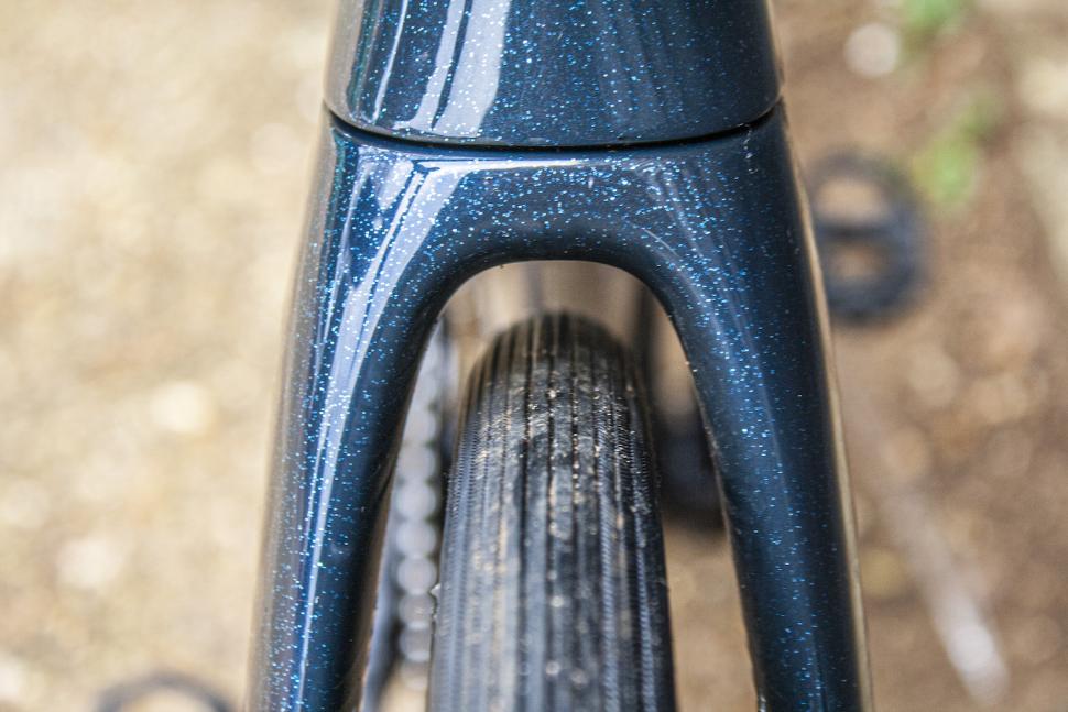 2023 Scott Foil RC Pro Front tyre clearance.JPG