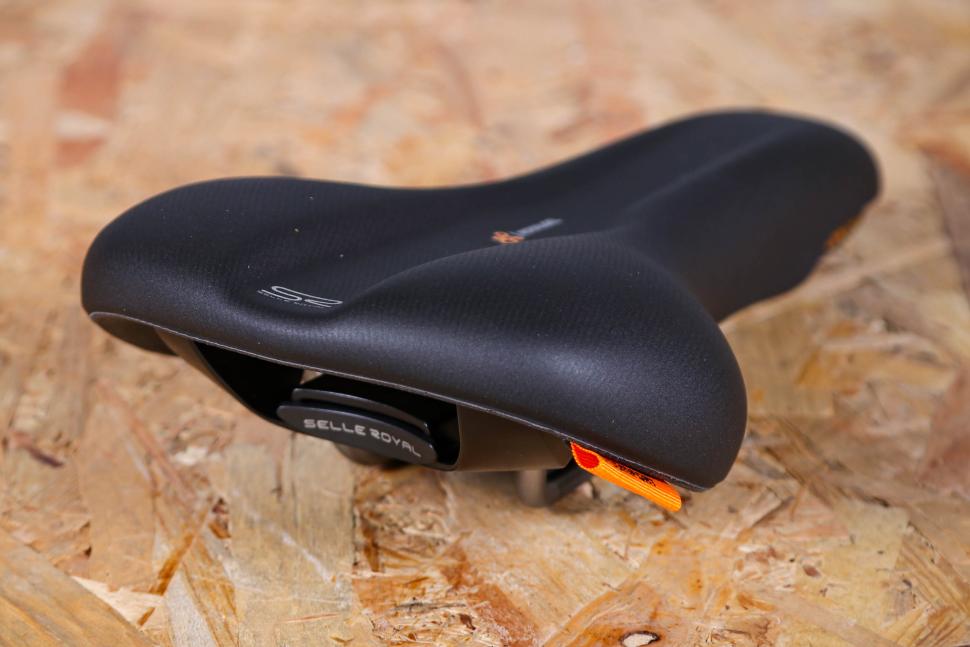 2023 Selle Royal Explora saddle - back.jpg