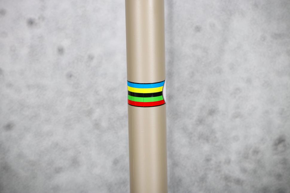 2023 Silca Terra Floor Pump - shaft 1.jpg