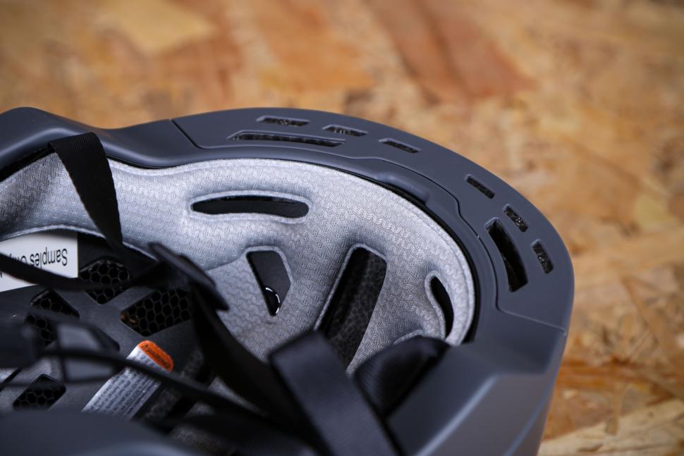2023 Smith Dispatch Helmet - padding.jpg