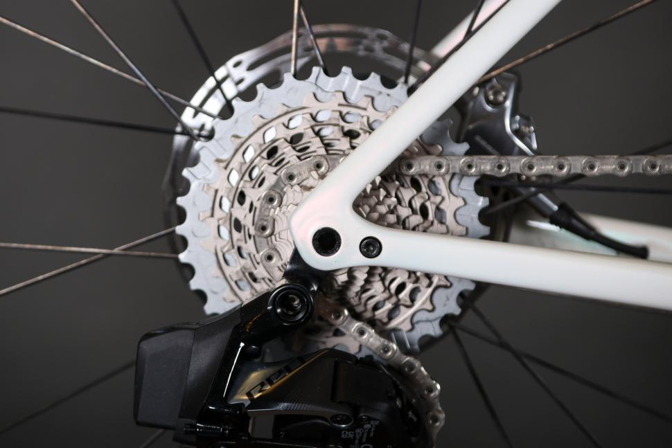 2023 Specialized S-Works Tarmac SL8 - SRAM Red eTap AXS - cassette.jpg