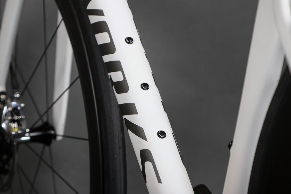2023 Specialized S-Works Tarmac SL8 - SRAM Red eTap AXS - downtube bosses.jpg