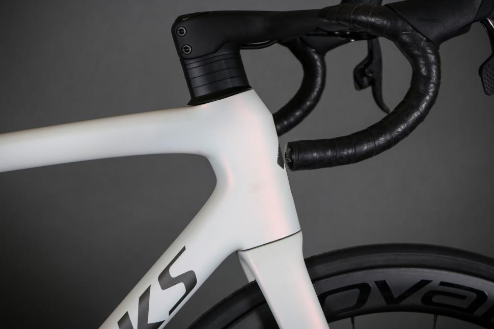 2023 Specialized S-Works Tarmac SL8 - SRAM Red eTap AXS - headf tube.jpg