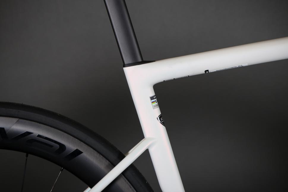 2023 Specialized S-Works Tarmac SL8 - SRAM Red eTap AXS - seat tube junction.jpg