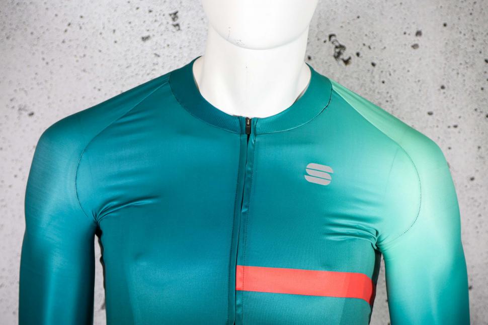 2023 Sportfull Bomber Jersey - chest.jpg