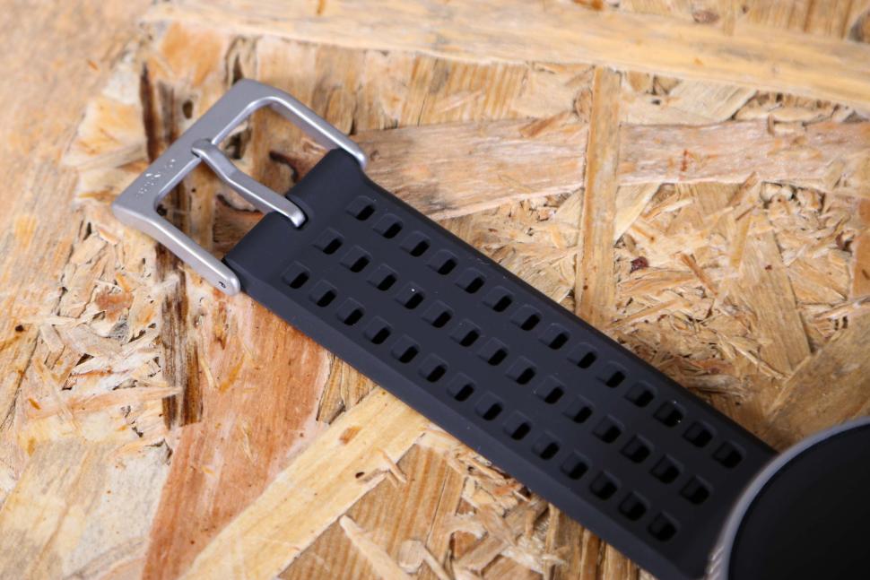 2023 Suunto Race - strap 1.jpg