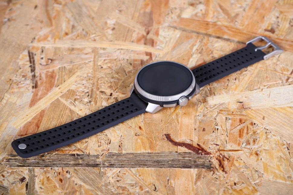 Suunto Race