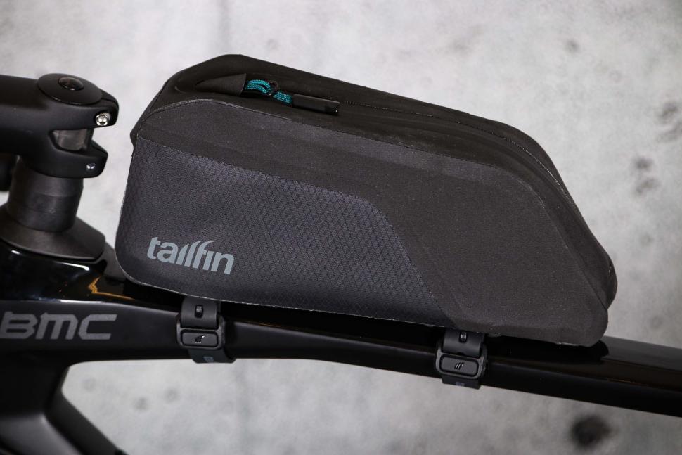 2023-tailfin-top-tube-bag-11-litre.jpg