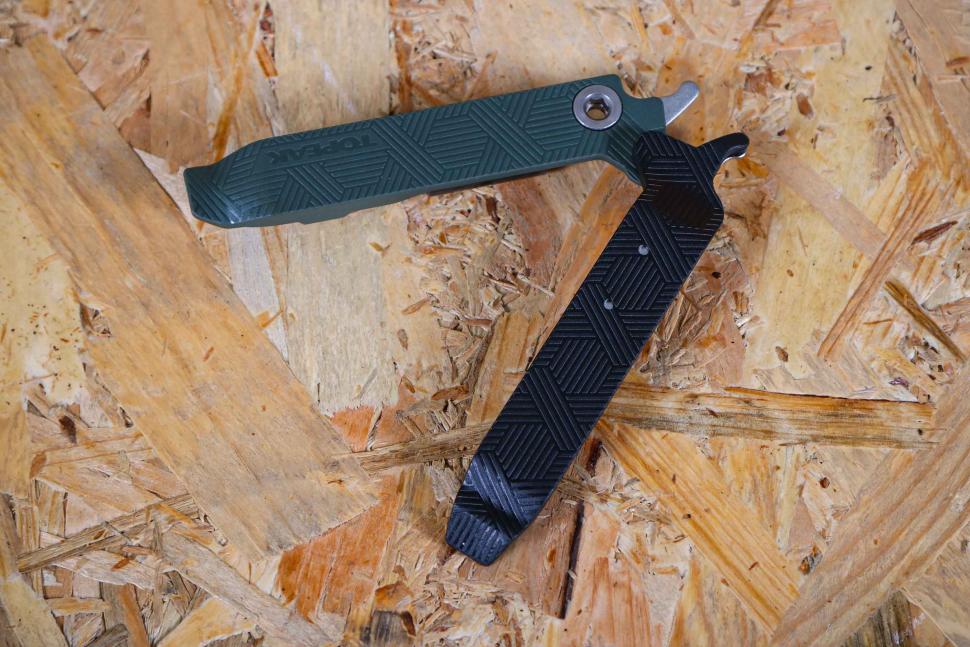 2023 Topeak Power Lever Pro - plier mode 2.jpg