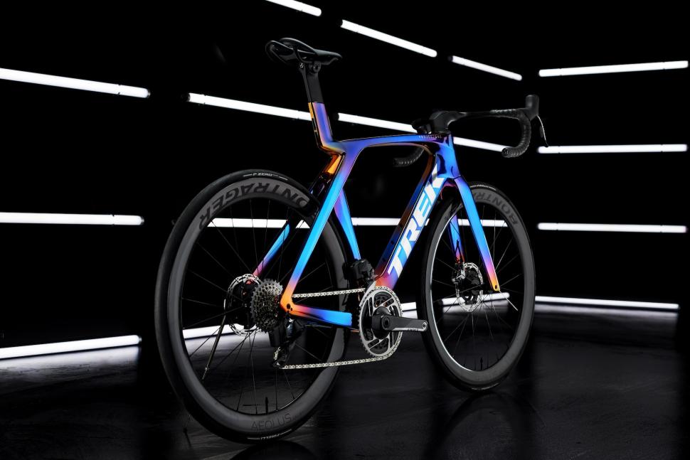 2023 Trek Project One Iridescent - 2