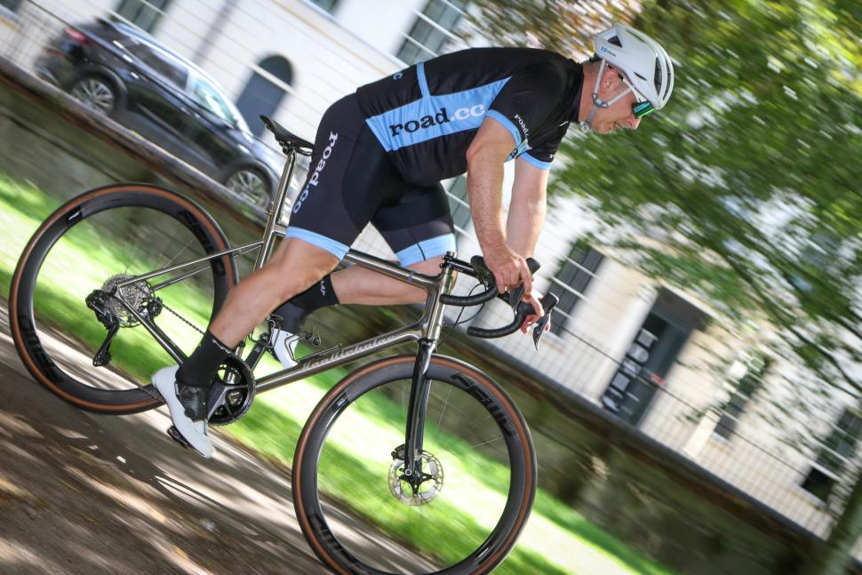 2023 Van Nicholas Zephyr riding -7.jpg