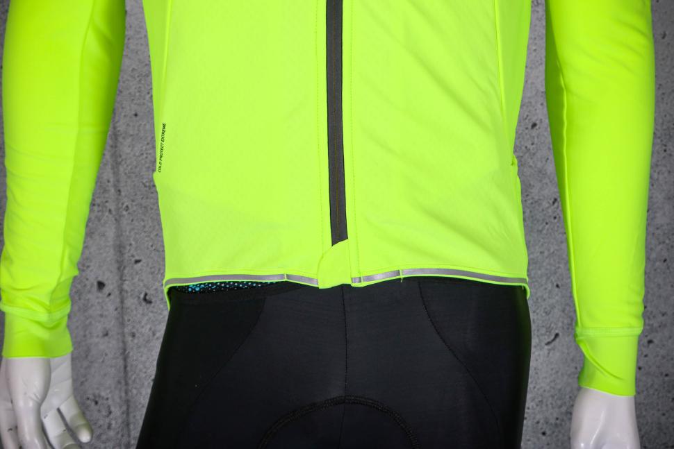 2023 Van Rysel Men's Long-Sleeved Road Cycling Winter Jacket Racer Extreme - hem.jpg