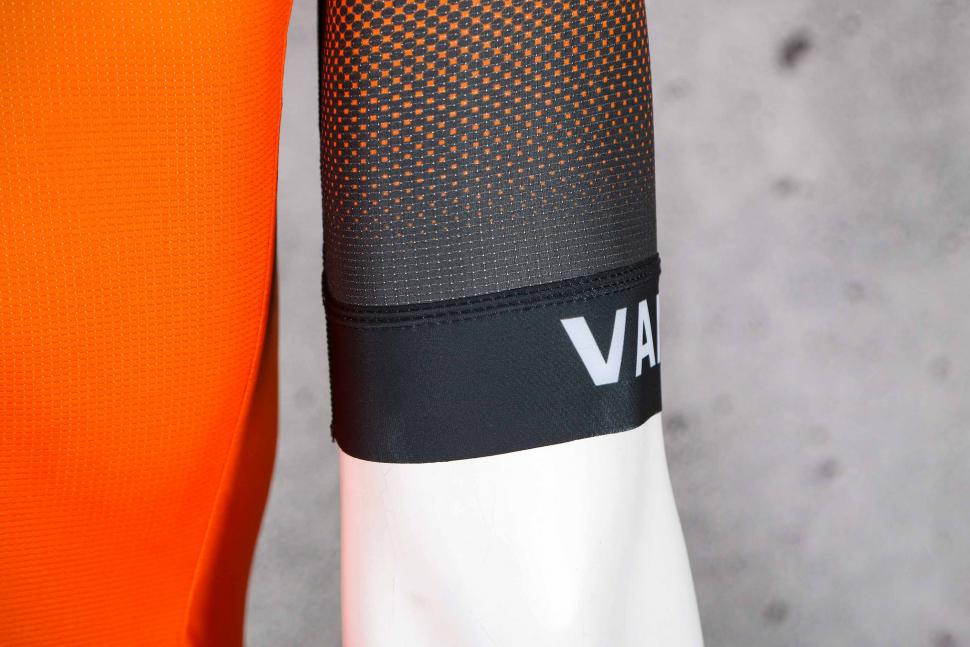 2023 Vanelli Proline Jersey - cuff 1.jpg