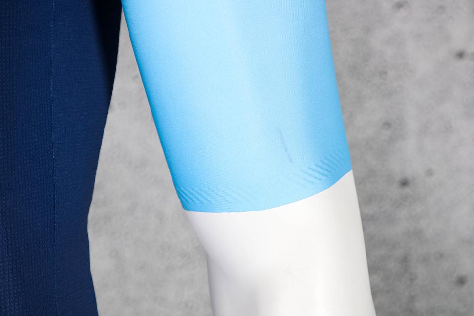 2023 Vanelli Super Leger Jersey - cuff.jpg
