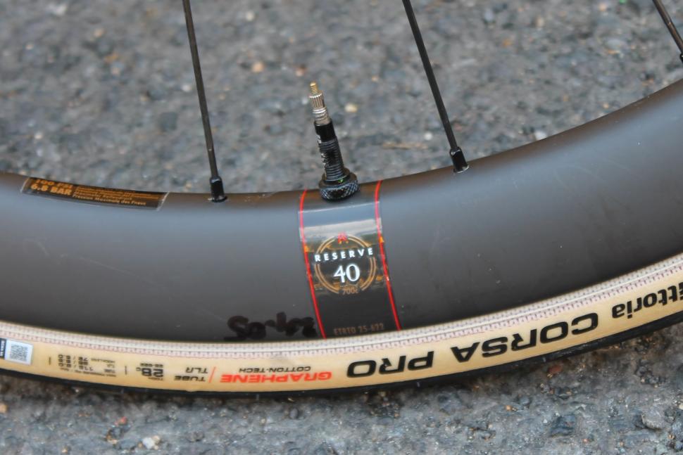 2023 Vingegaard tyre - 1