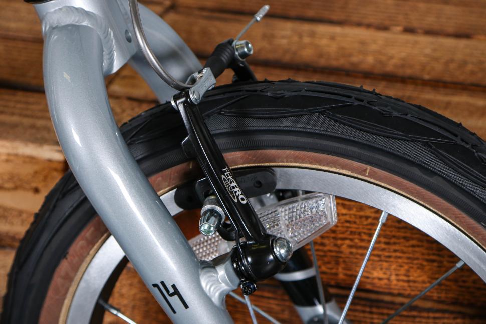 2023 Vitus 14 Kids Bike - front brake 2.jpg