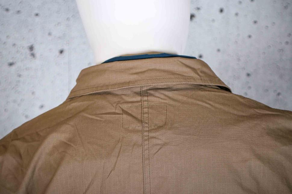 2023 Vulpine French Workers Jacket - collar back.jpg