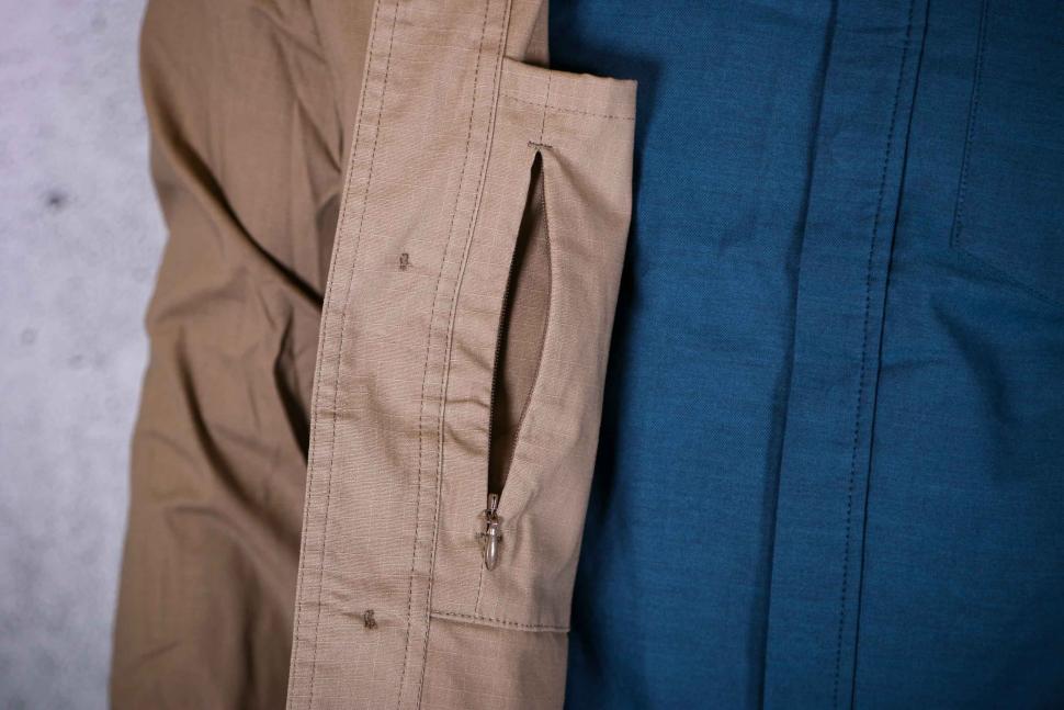 2023 Vulpine French Workers Jacket - inside pocket.jpg