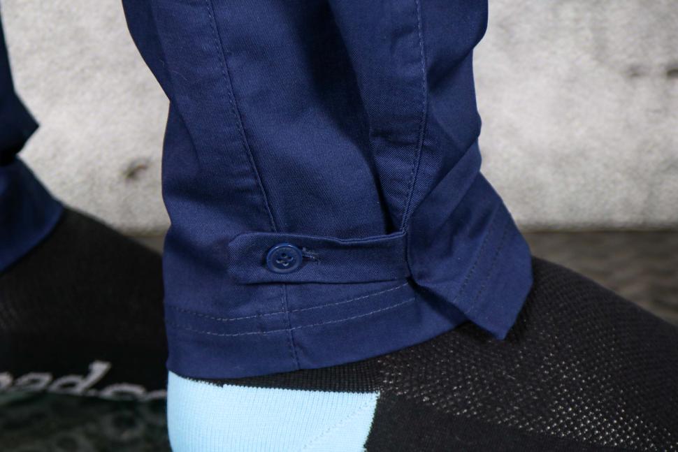 2023 Vulpine Mens Rain Trousers - ankle detail.jpg