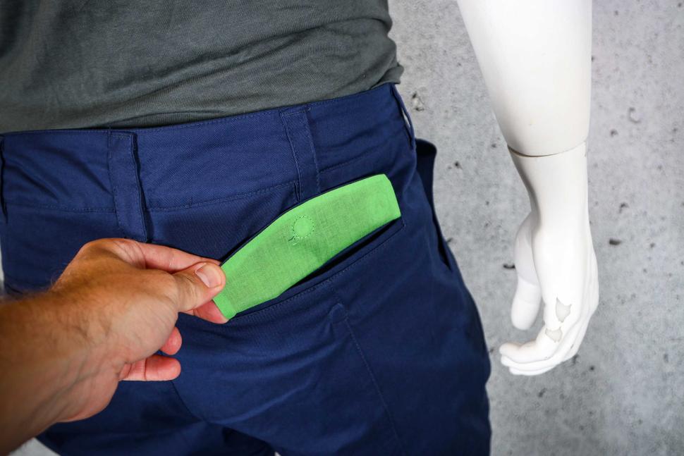 2023 Vulpine Mens Rain Trousers - back pocket detail flap.jpg