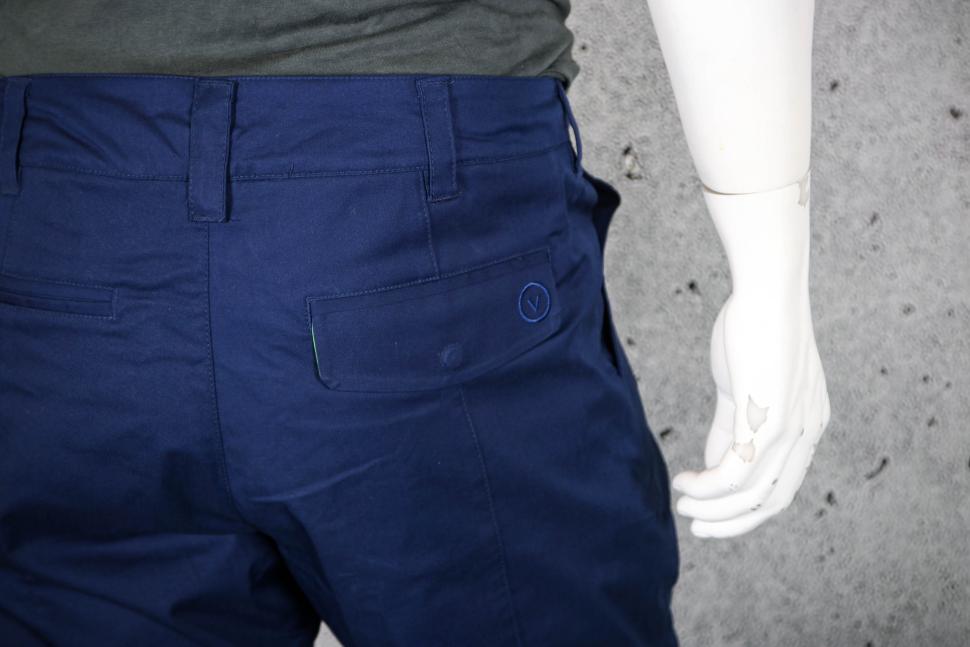 2023 Vulpine Mens Rain Trousers - back pocket detail.jpg
