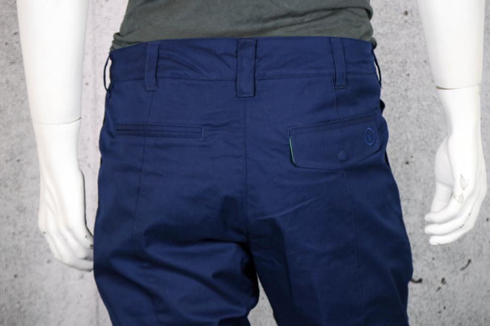 2023 Vulpine Mens Rain Trousers - back pockets.jpg
