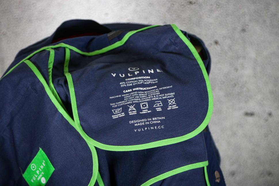 2023 Vulpine Mens Rain Trousers - inside detail.jpg