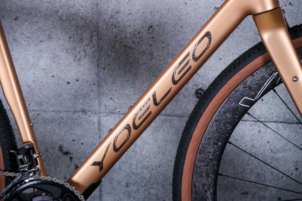 2023 Yoeleo G21 DB PRO Gravel Bike - down tube.jpg