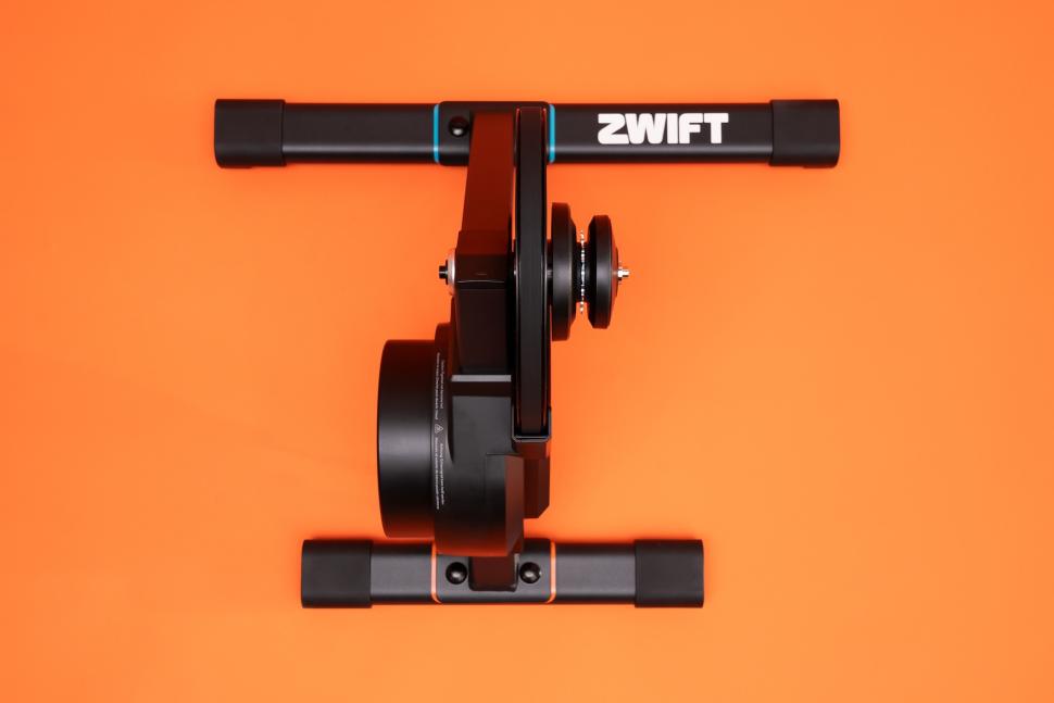 2023 Zwift Hub One trainer - 7