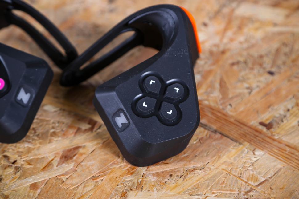 2023 Zwift Play - buttons 2.jpg