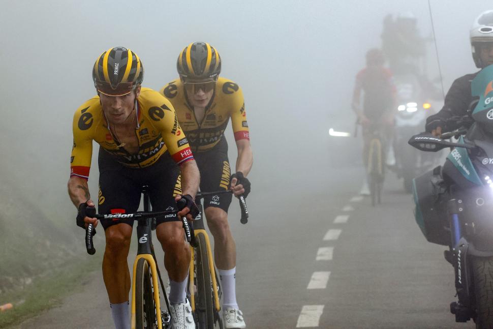 Primož Roglič and Jonas Vingegaard leave Sepp Kuss on Angliru 2023 Vuelta (Luis Angel Gomez/SprintCyclingAgency&copy;2023/ASO)